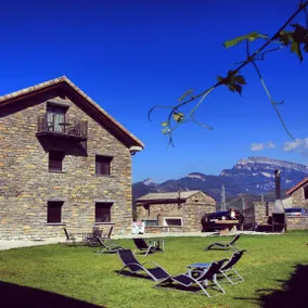 Flat with barbeque & terrace - Image 3