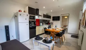 House with barbecue & terrace - Image 4