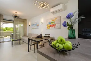 Apartment 'Green Eden' with Sea View, Wi-Fi and Air Conditioning - Image 3
