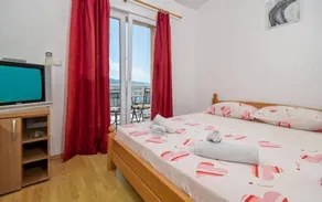 Apartments IN - Studio apartment with Balcony and Sea View A4 - Image 3