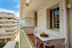 Apartment with pool | Close to the beach - Image 2