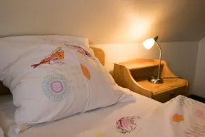 Apartamento vacacional con barbacoa, jardín y terraza | Vistas al jardín - Image 5
