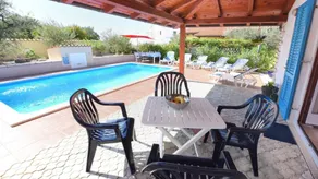 Flat with garden, pool & barbecue | Sea view - Image 5