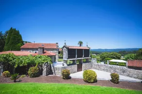 Holiday home with BBQ, terrace & pool | Mountain view - Image 3