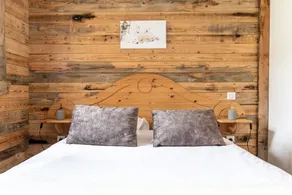 Apartment "La Cabane Du Cerf" with Mountain View, Private Terrace and Wi-Fi - Image 4
