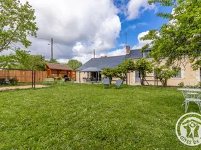 Cottage with barbecue & garden - Image 5