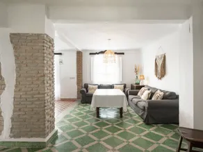 Luxury House in Íllora - 6 Bedrooms, Terrace, Wi-Fi - Image 3