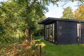 Chalet avec terrasse et jardin - Image 2