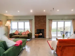 2 Whinny Hill - Image 4