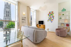 Apartment in the heart of Bordeaux - Image 2