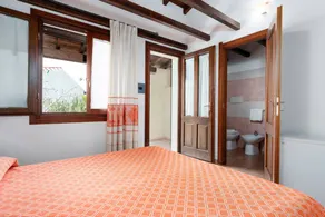 Chambre privée avec jardin et terrasse | Vue jardin - Image 4
