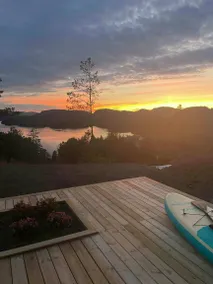 Nordic design cabin with a view over Lake Toke - Image 3