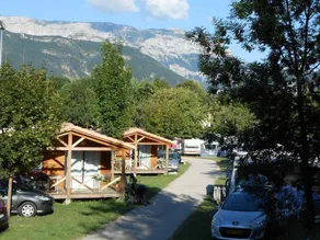 Chalet with heated pool - Image 3