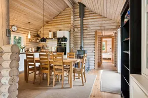 House with jacuzzi, sauna & terrace - Image 2