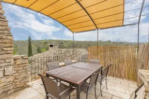 Holiday home with garden, pool & hot tub | Mountain view | Suitable for remote work - Image 3
