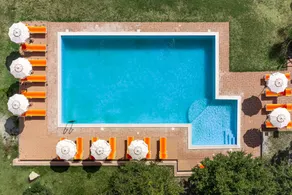 Fantastico alloggio totalmente attrezzato con terrazza, piscina e giardino | Vista panoramica - Image 4