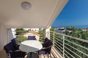 Apartment | Sea view | Next to the beach - Image 3
