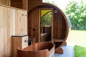 Child-friendly nice house with terrace, pool & sauna | Pets allowed - Image 4