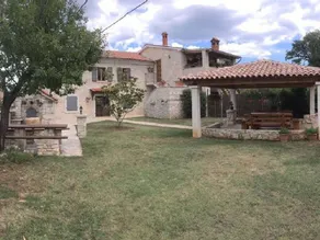 Fully equipped nice holiday home with BBQ, garden & terrace | Nature view - Image 3