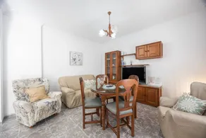 Holiday Home 'En La Gloria' – Accessible, Central Location Near the Beach - Image 3