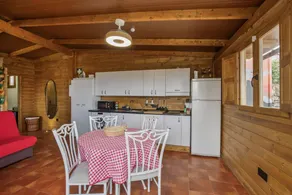 Flat with terrace, garden & barbeque | Mountain view - Image 4