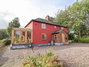 Familienfreundliches charmantes Landhaus mit Garten - Image 2