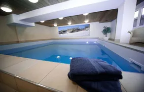 Charmant appartement de vacances adapté aux familles avec sauna et piscine | Avec animaux acceptés - Image 4