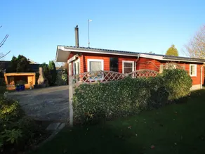 Holiday home with terrace & barbeque - Image 2
