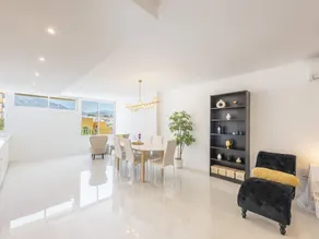 Appartement de vacances avec piscine - Image 3
