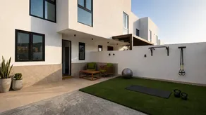 Children-friendly lovely villa with terrace, garden & pool | Sea view | Close to the beach | Suitable for remote work | Pets allowed - Image 5