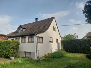 House with BBQ, garden & terrace - Image 2