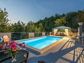 Familienfreundliches charmantes Ferienhaus mit Garten, Grill und Terrasse | Haustiere erlaubt - Image 3