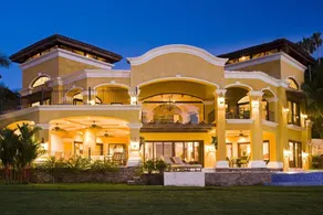 Fully equipped house with garden | Next to the beach - Image 2