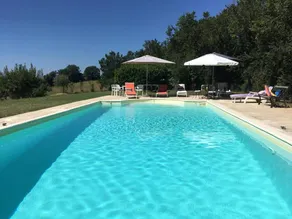Familienfreundliches charmantes Ferienhaus mit privatem Pool, Grill und Terrasse | Bergblick | Perfekt für die Arbeit von Zuhause | Haustierfreundlich - Image 5