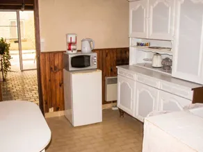 Comfortable studio near Beaumont-du-Périgord, 60 m², fireplace - Image 2
