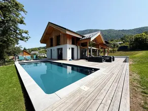 Chalet with garden, terrace & BBQ | Mountain view - Image 2
