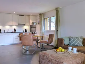 Apartment with garden | Mountain view - Image 3