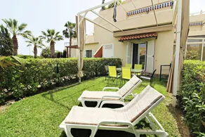 Ferienwohnung mit beheiztem Pool, Terrasse und Garten - Image 3