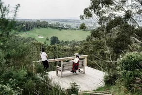 Country Retreat with Fireplace & Scenic Views in Gippsland, Australia - Image 5