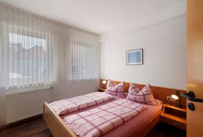 Wonderful holiday apartment | Garden view | Pet-friendly - Image 4