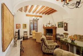 Grande maison conviviale et familiale avec piscine privée et terrasse | Vue ville | Adaptée au travail à distance | Avec animaux admis - Image 2