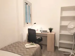 Schönes Privatzimmer - Image 2