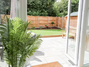 Family-oriented cottage with garden | Beach view | Pet-friendly - Image 5