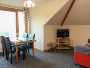 Cottage | Beach nearby - Image 4
