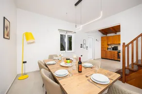 Villa avec barbecue, piscine privée et terrasse - Image 5