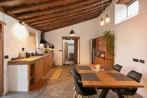 Holiday Home 'Casa Canaria Finca Real' with Private Garden, Balcony & Wi-Fi - Image 5