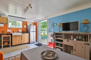 Bed and breakfast with terrace, pool & BBQ | Garden view | Perfect for remote work - Image 4