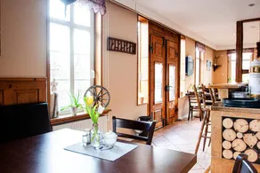 Flat with terrace - Image 3