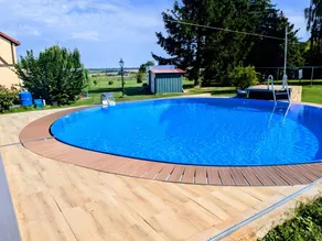 Voll ausgestattete charmante Ferienwohnung mit Terrasse, beheiztem Pool und Sauna | Gartenblick - Image 5