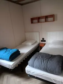 Flower Camping La Marmotte - Chalet SPA Confort 42m² - 3 bedrooms Covered terrace Reversible air conditioning TV 6 people - Image 4